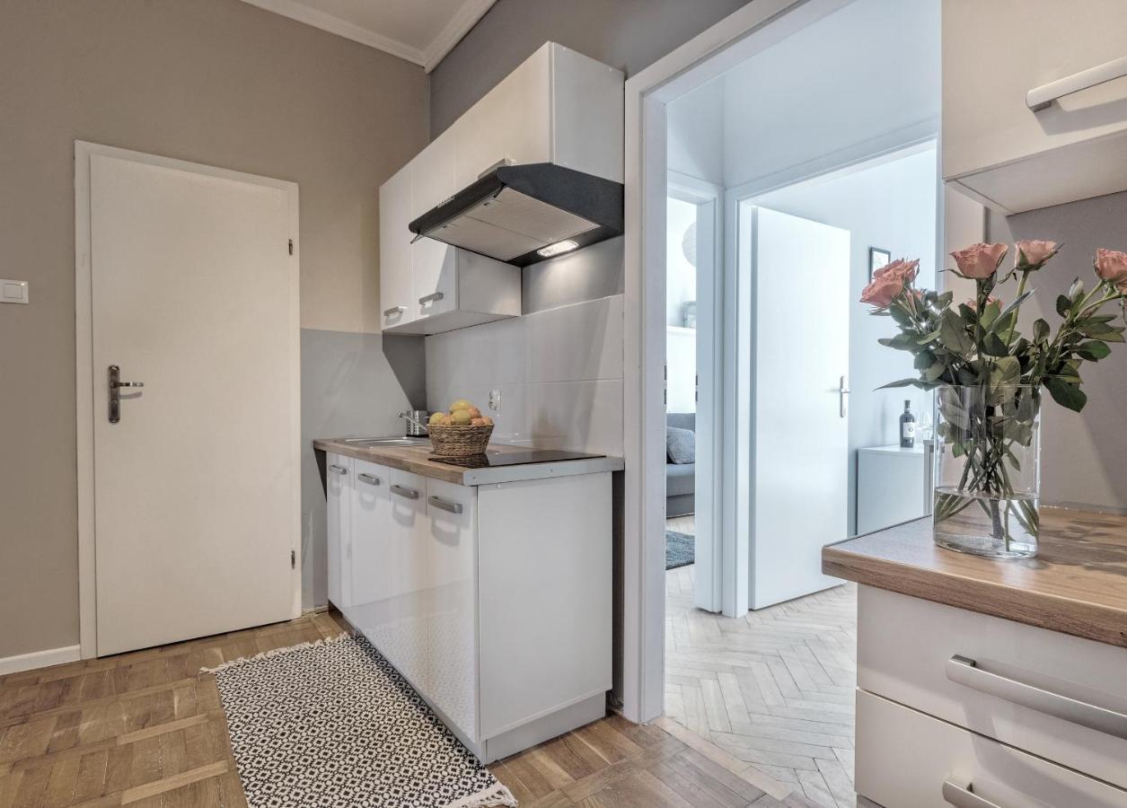 Cityrooms Swietego Ducha Гданьск Экстерьер фото